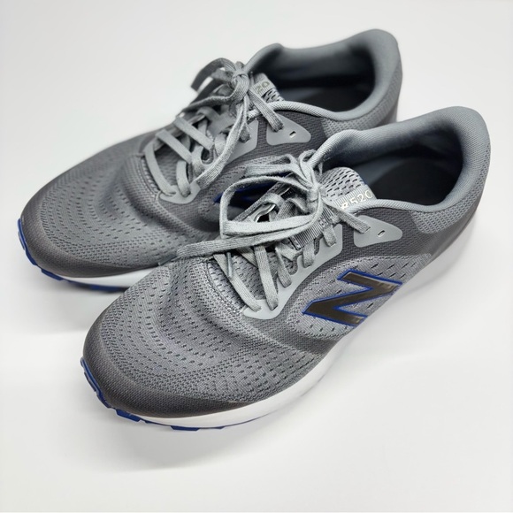 New Balance Other - New Balance Mens 520 V6 M520SG6 Gray
Running Shoes Size 12